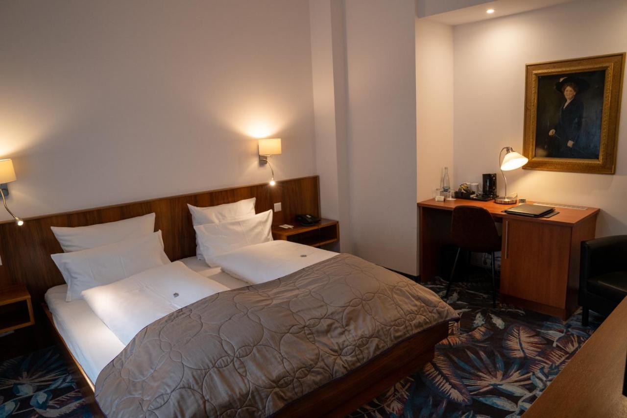Hotel Etol Baden-Baden Ngoại thất bức ảnh