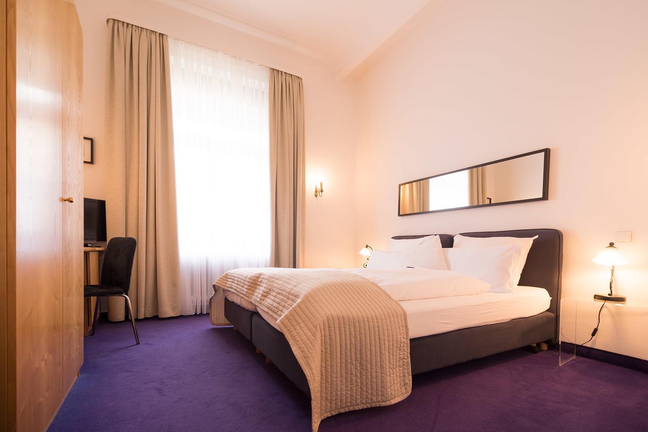 Hotel Etol Baden-Baden Ngoại thất bức ảnh